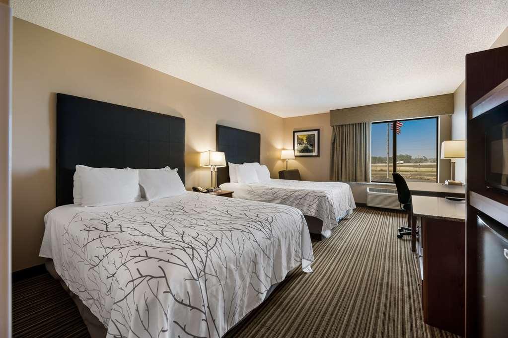 Western Park Oasis Hotel 3*