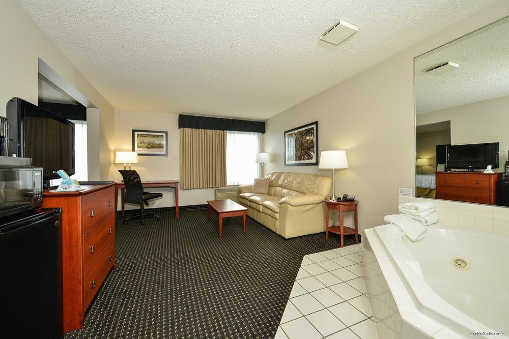 Western Park Oasis Hotel Mauston