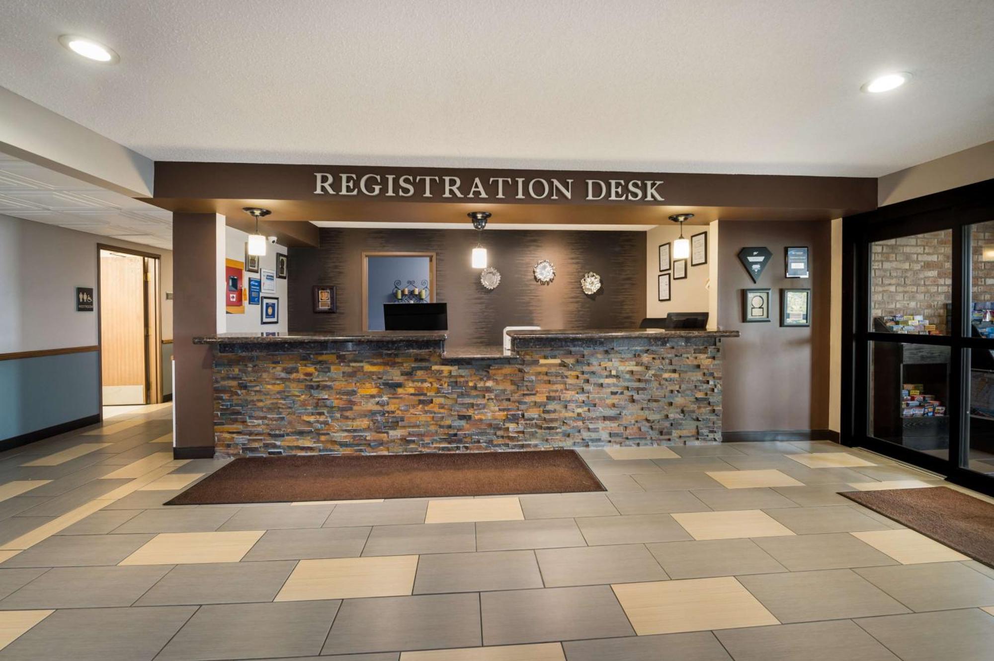 Hotel Western Park Oasis Mauston
