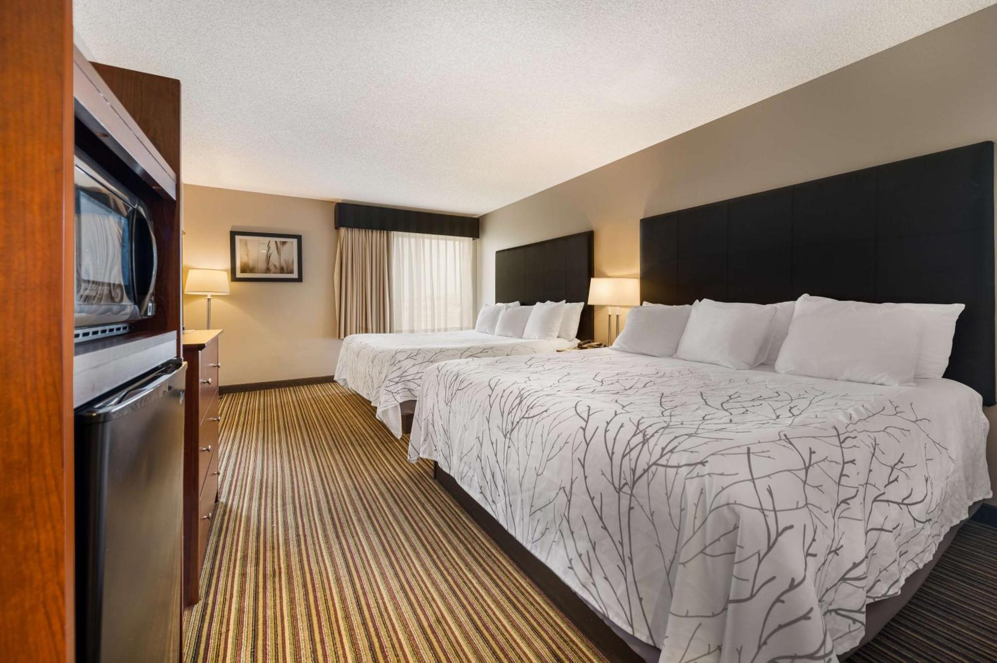 Western Park Oasis Hotel Mauston